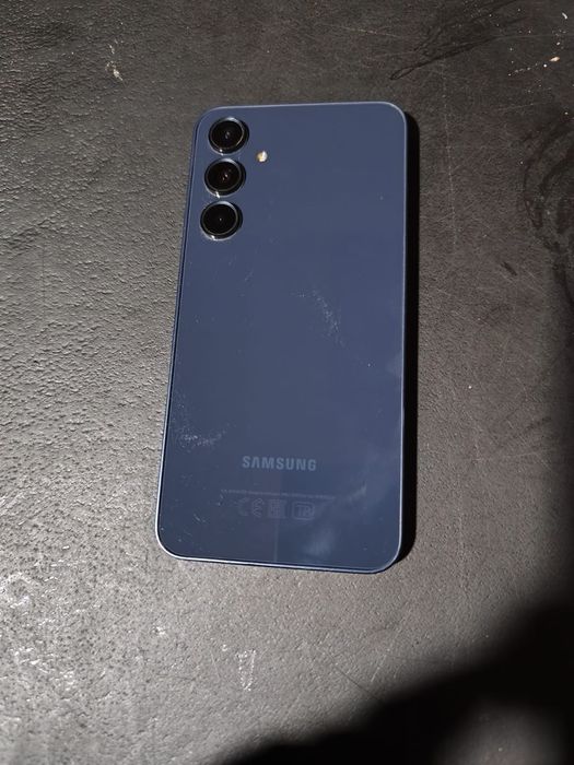 Samsung a35 обменяю