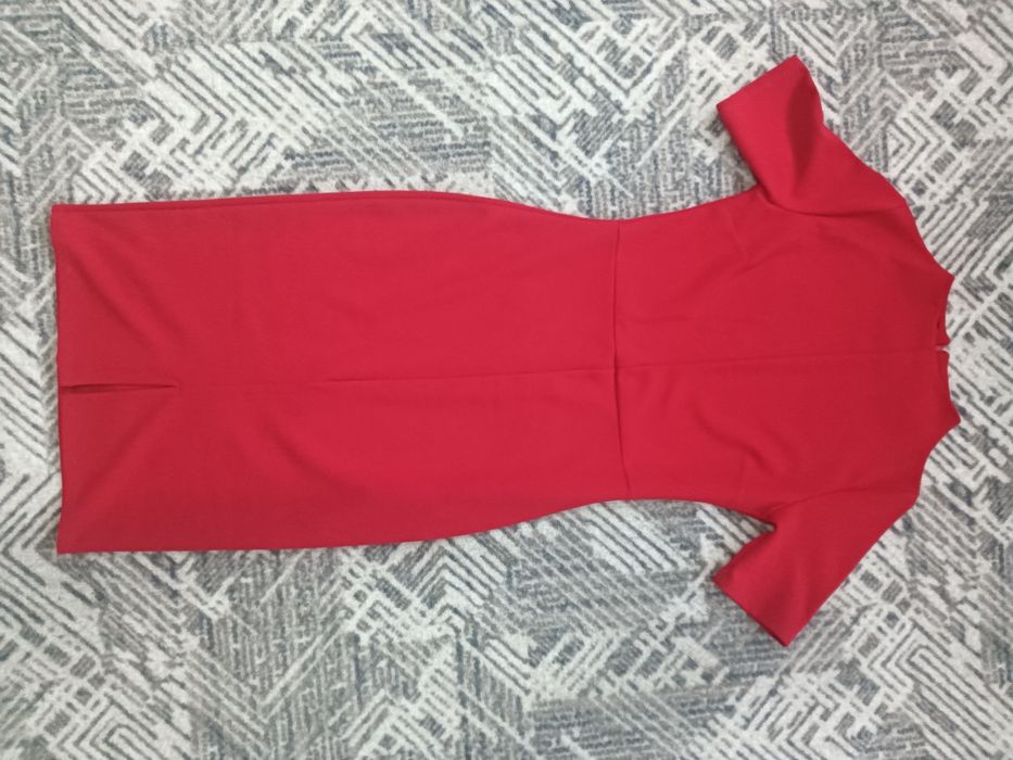 Отдам все вещи за 2 кг малины