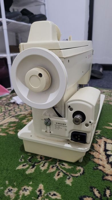 Срочно продам на запчасти.