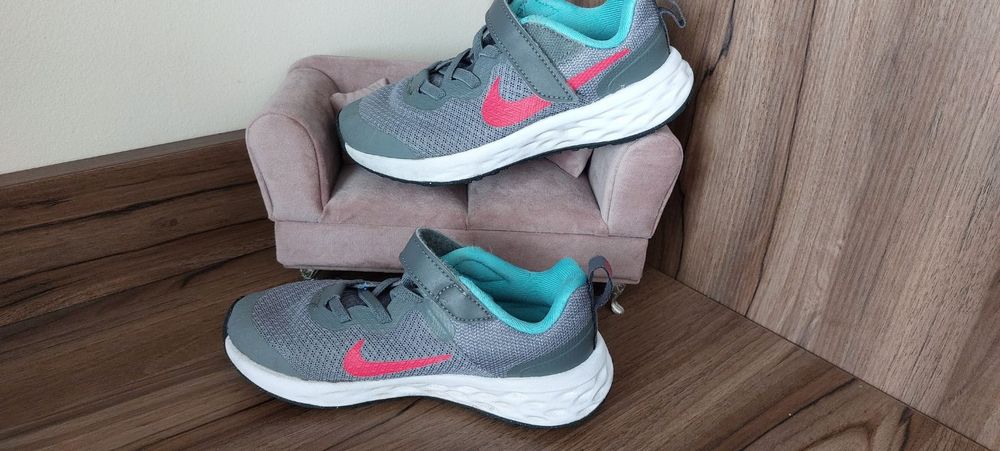 Летни детски маратонки Nike 28