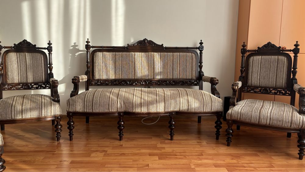 Фотьойли и диванче за ценители