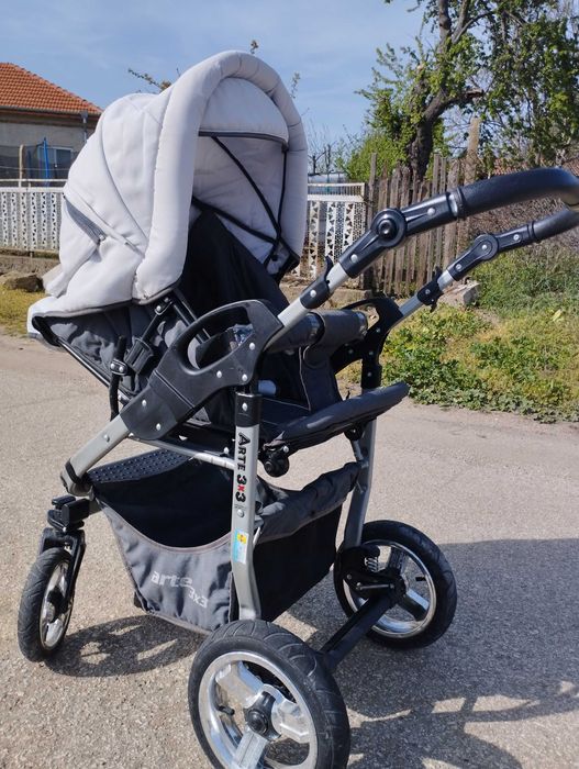 Детска количка - сива