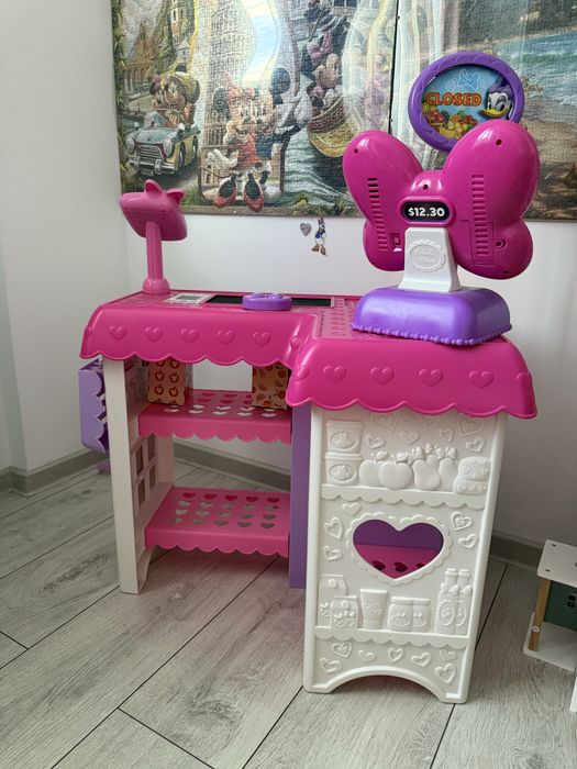 Magazinul lui Minnie Mouse