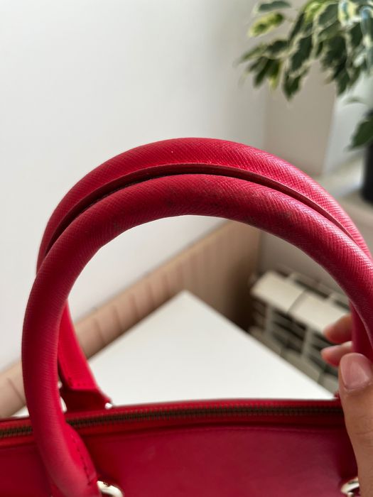 Чанта Musette в коралов цвят