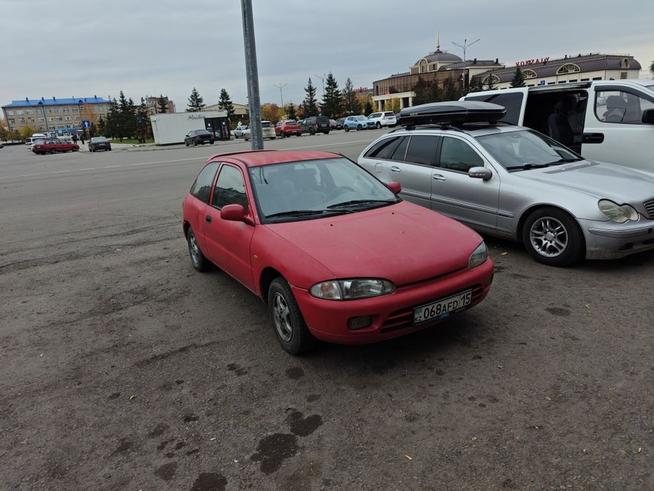 Продам Митсубиси Кольт 1.3 литра