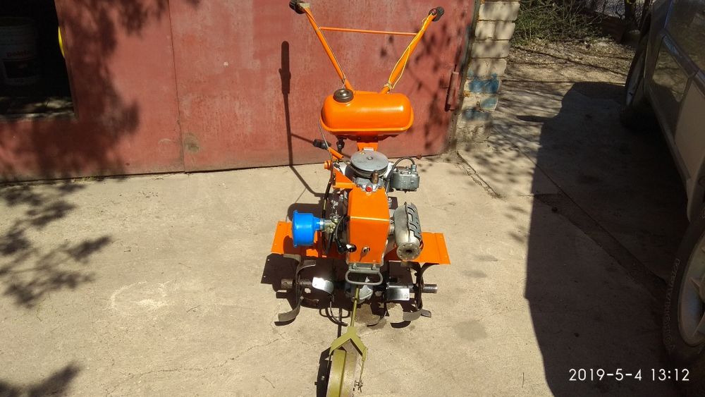 Мотокультиватор продам.