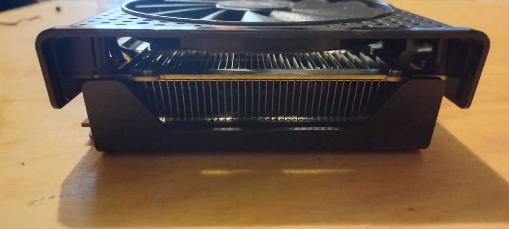 Placa video XFX Radeon RX 6600 XT Speedster