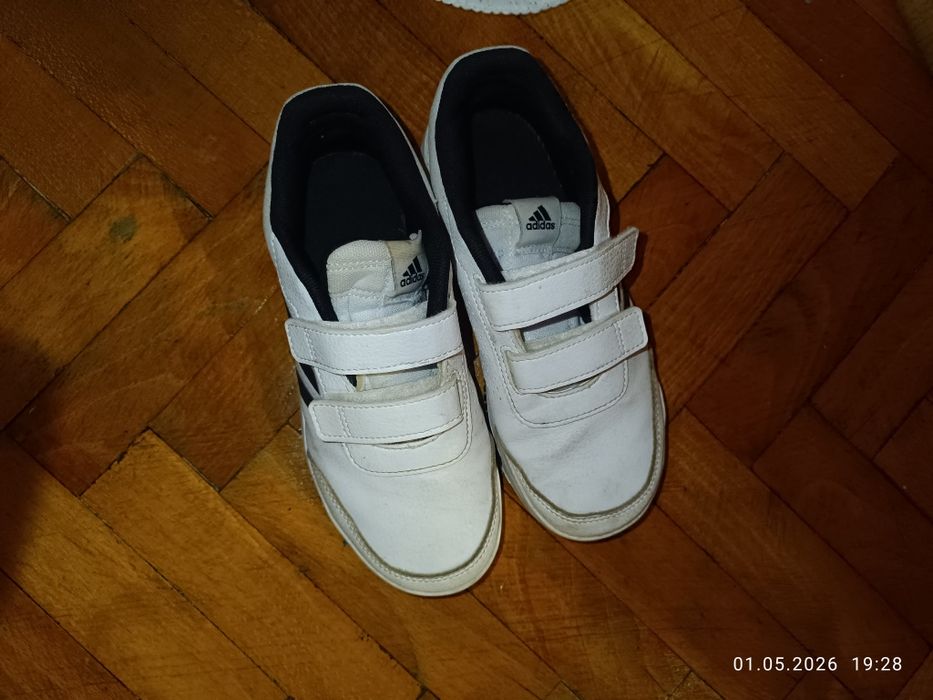 Adidas маратонки 34 номер