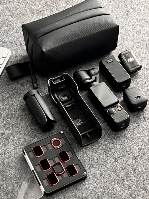 Продам DJI Osmo Pocket 3 Creator Combo