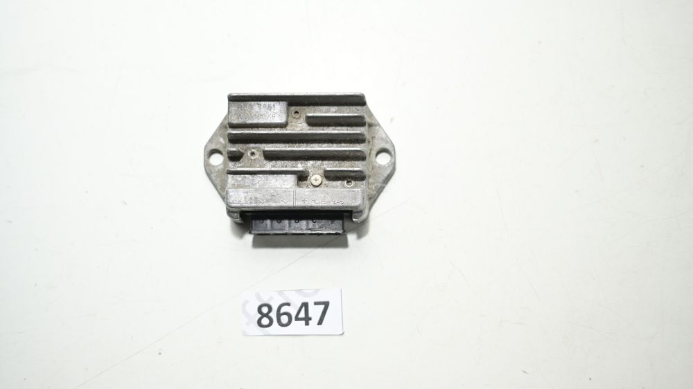 Piaggio Vespa Regulator Tensiune Original