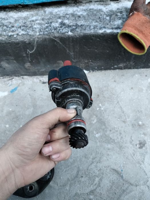 Мерседес 124 запчасти .