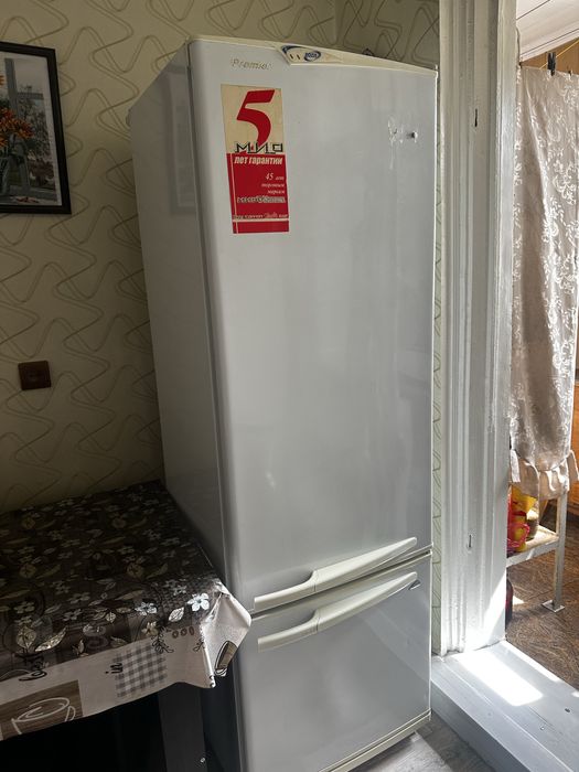 Продам Холодильник срочно