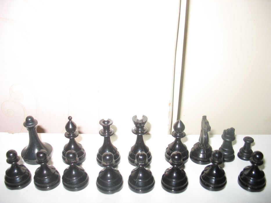 Шахматы шахматные фигуры.