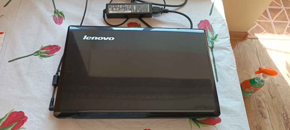 Ноутбук Lenovo G560 б/у