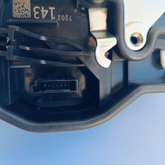 Брава предна врата BMW E81 E87 E82 F20 E90 F30 F32 F33 E60 F10 и др