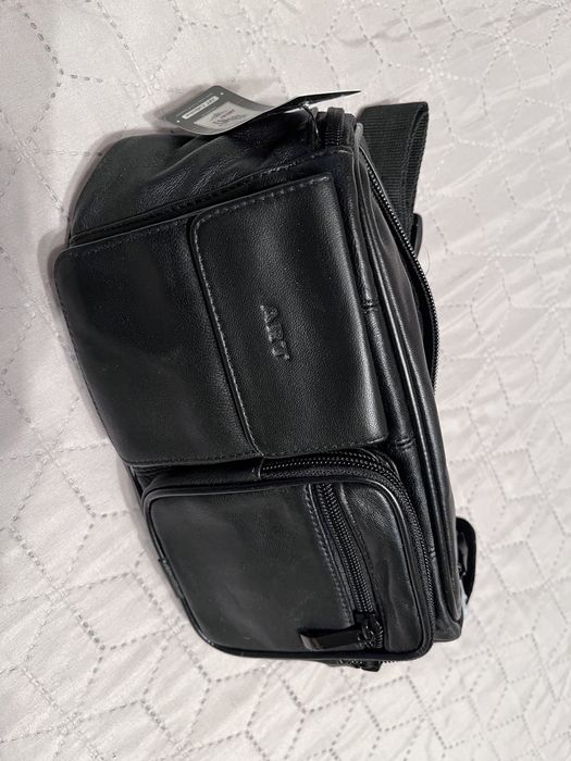 Нов Кожен мъжки портфейл АРТ 93 за кръст от естествена кожа