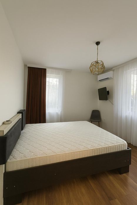 Дава се под наем Двустаен апартамент в Пловдив, Христо Смирненски - 70 кв.м за 438.6 € - Снимка #2