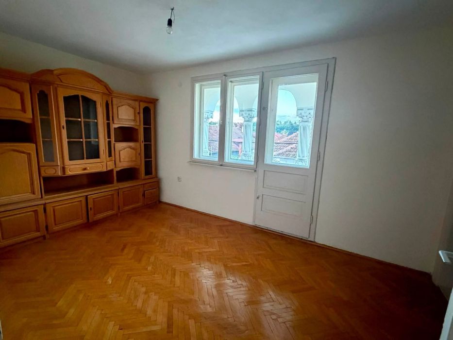 Vand casa in stei