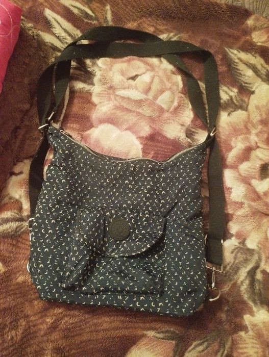 Сумка хорошм сотяни 7000теге