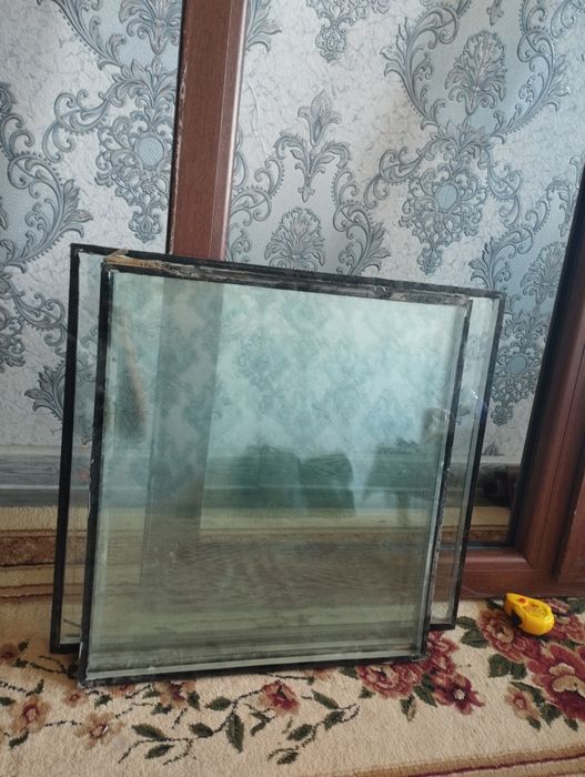 Oyna akfa engelberg oynasi 2.3smlik Holati yaxshi Tel.qilila kelishamz