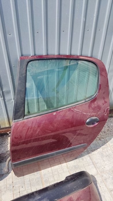 Двери задние Пежо 206
