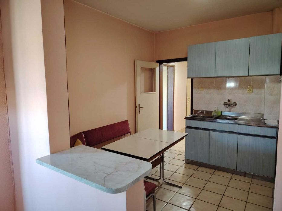 Продава се Тристаен апартамент в Пловдив, Кършияка - 84 кв.м за 954 €/кв.м - Снимка #3