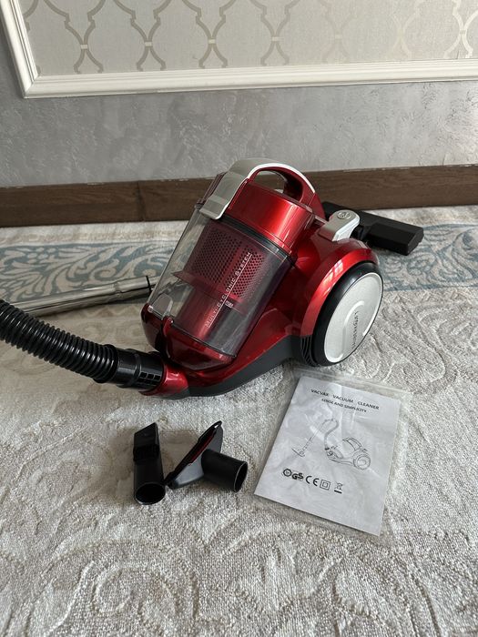 Пылесос новый, Мощность 2000 Вт