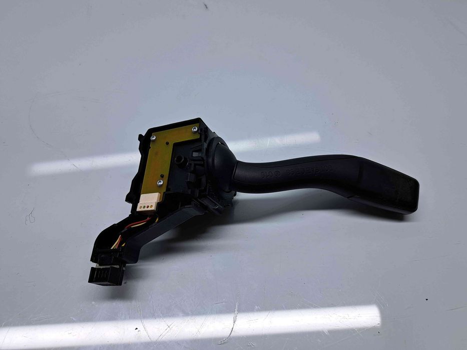 Maneta semnalizare Audi A3 Sportback (8PA) [Fabr 2004-2013] Facelift