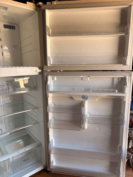 Холодильник продается