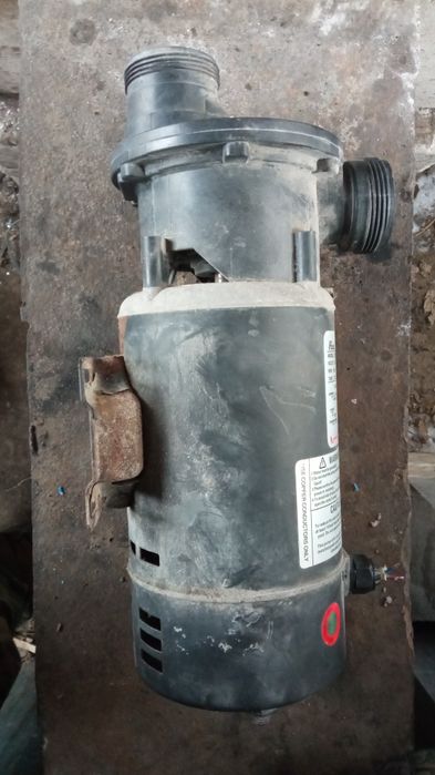 Насос для джакузи.