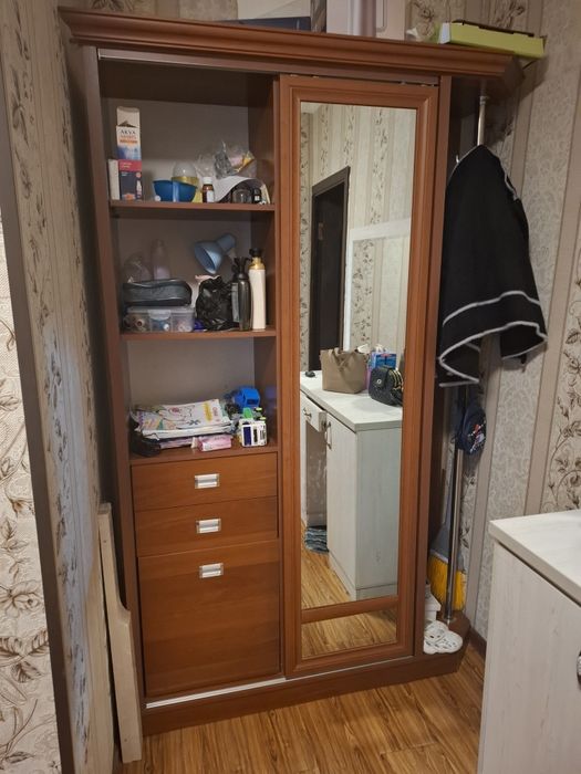 Продаётся прихожка откличном состояние