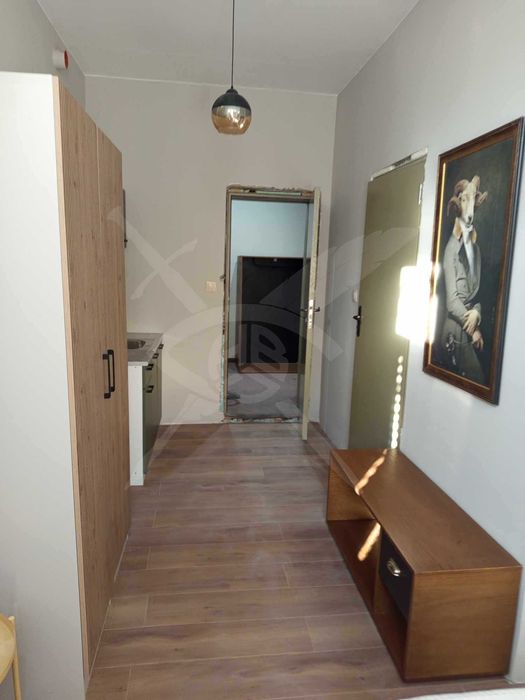 Дава се под наем Едностаен апартамент в Варна, Център - 35 кв.м за 400 € - Снимка #3