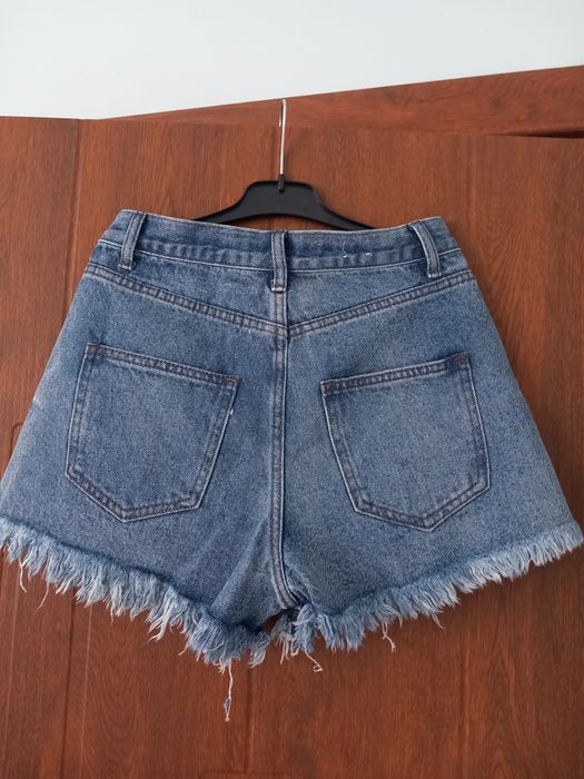 Къси дънки за жени