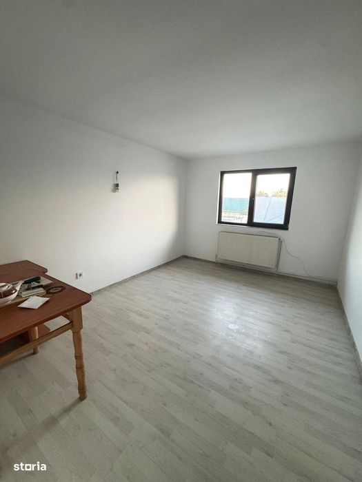 Casa 8 camere - 145 000 euro, Lunca Cetatuii, Iasi