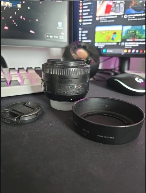 Obiectiv Nikon 35mm F1.8