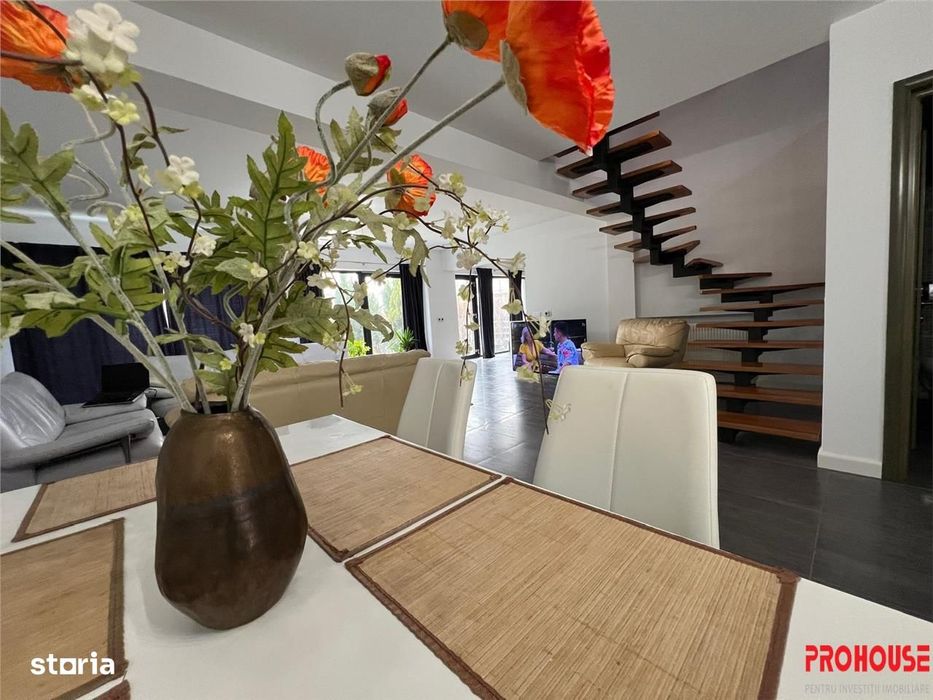 Vila- duplex moderna - Lilieci!