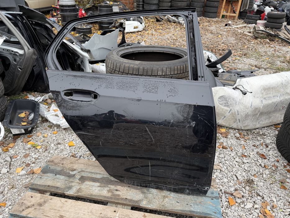 Врата VW Golf 8
