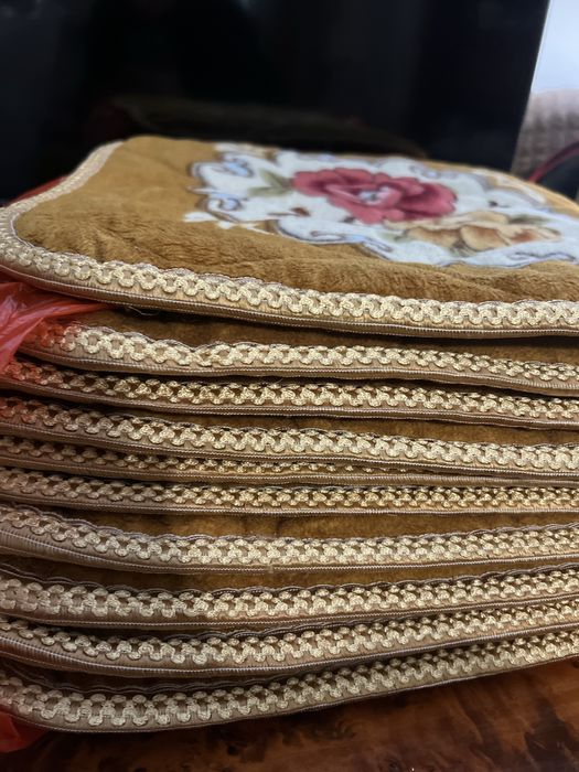 Сидушки для стульев 10шт