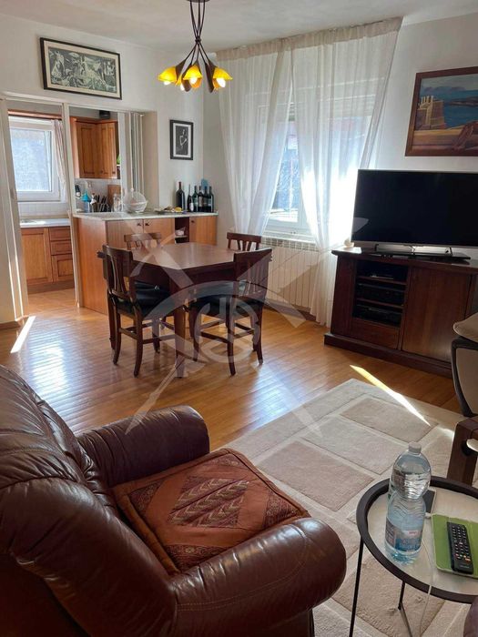 Къща в Кючук Париж! 70426