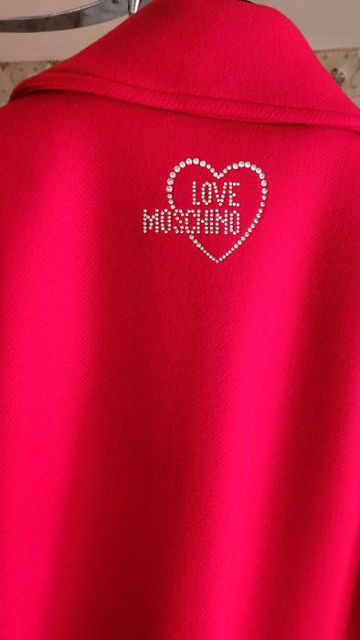 palton Love Moschino