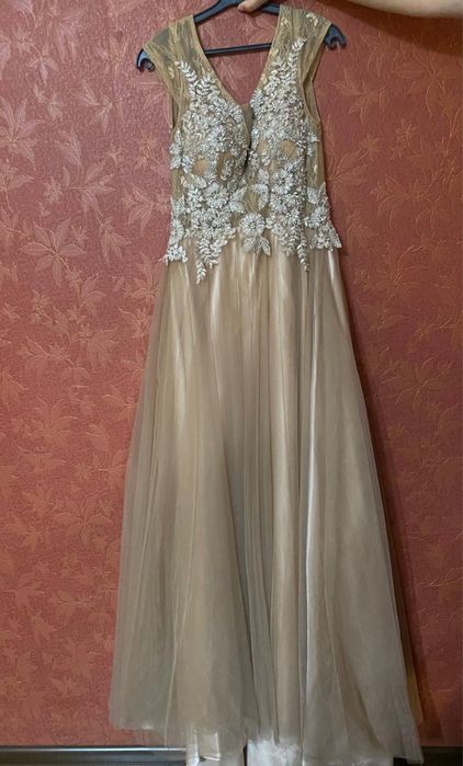 Платье вечернее выпускное