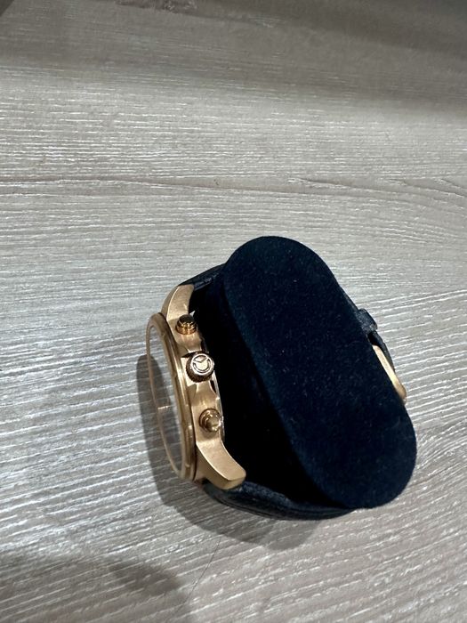 Ceas barbatesc Sector Black Eagle