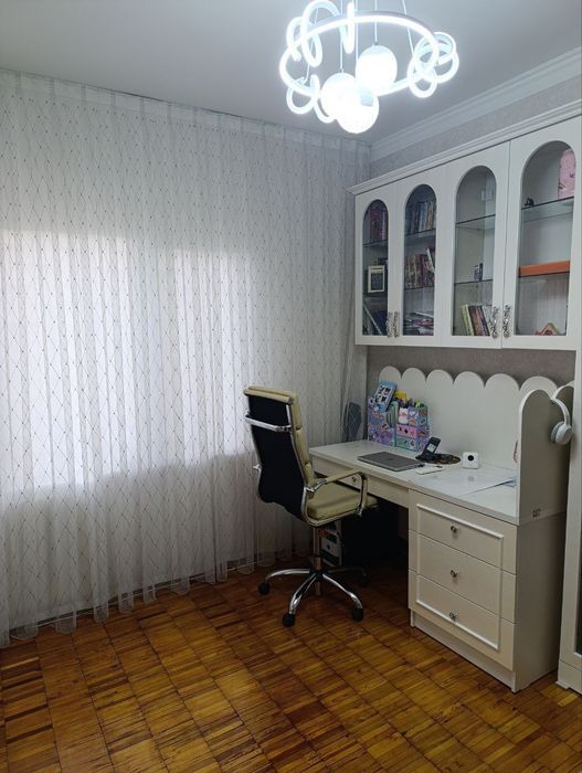 2 х ком квартиру Спутник 7.  1/4 кирпич ремонт под ключ 77 серия