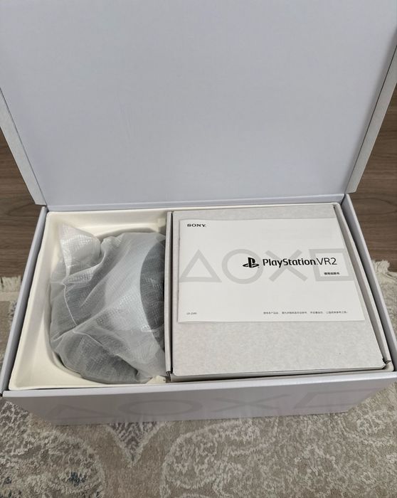PlayStation VR2 - новая, не использовалась