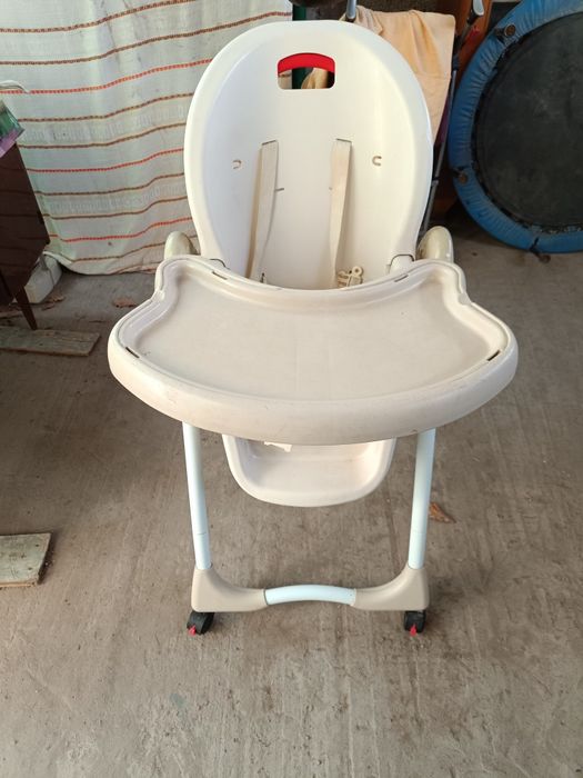 Продается детский столик