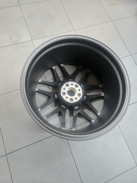 Оригинална 22” AMG джанта Mercedes – 11.5Jx22 ET53 – Made in Germany