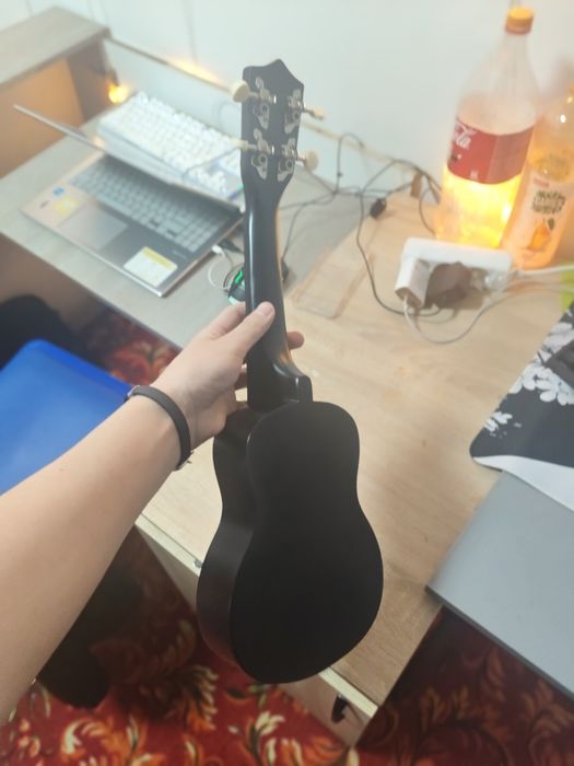 Продаются Укелеле