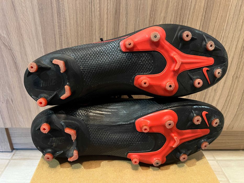 nike mercurial SUPERFLY 7 pro бутонки ,калеври ,футболни обувки 40,5