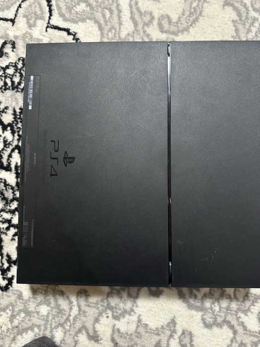 Ps4 Fat/500gb+3 ta pult.