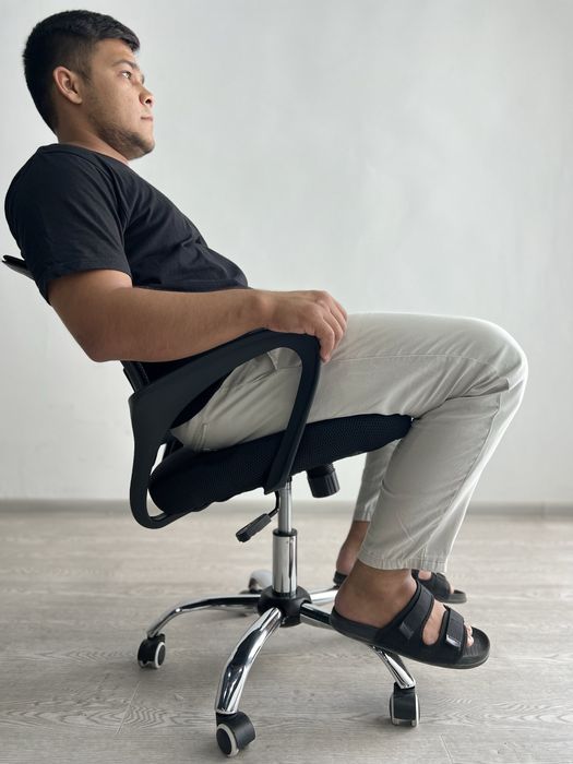 Solo ofis uchun kreslo